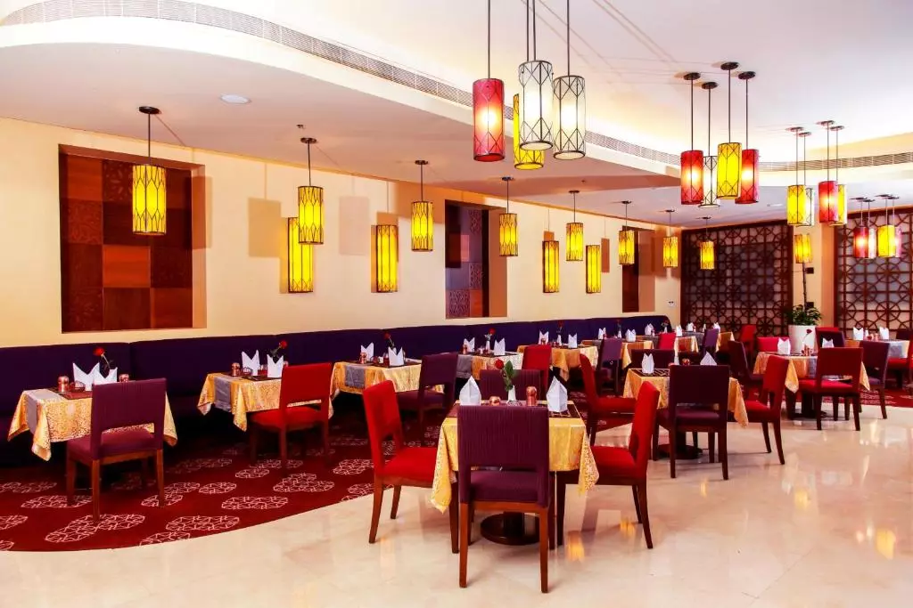 Grand Regal Hotel